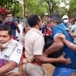 CBI-team-goes-to-raid-mob-beats-up-in-Odisha.jpg