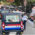 Kolkata-test-cricketer-car-to-privent-car.jpg