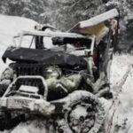 Kashmir-car-Slip-in-khin.jpg